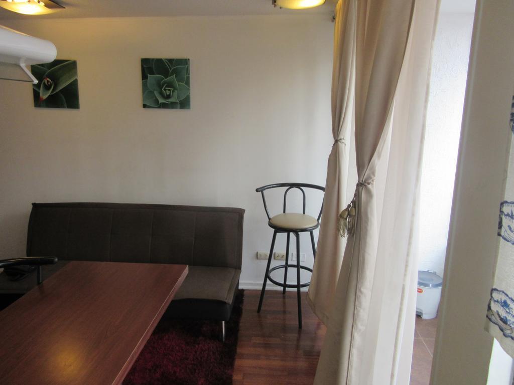 Апартаменты Departamento Paseo Bulnes Metro La Moneda Сантьяго Экстерьер фото