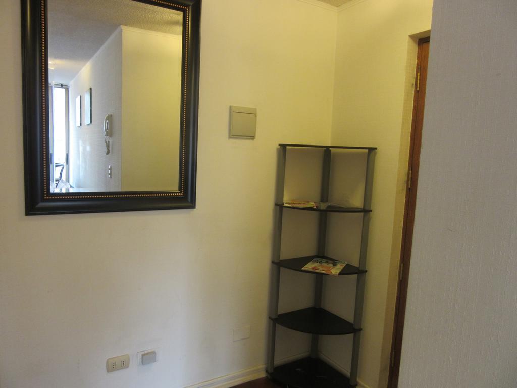 Апартаменты Departamento Paseo Bulnes Metro La Moneda Сантьяго Экстерьер фото